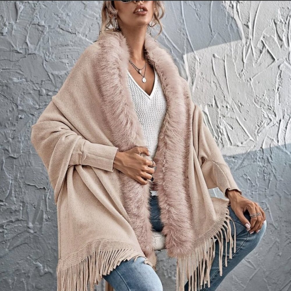 Vegan Fur Cardigan - Picture 2 of 11